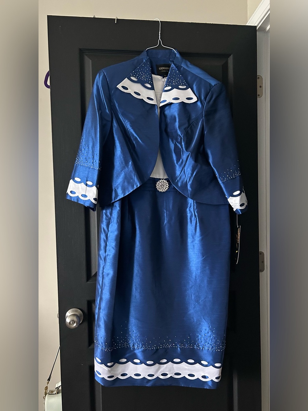 “NWT” GIOVANNA CHURCH OUTFIT